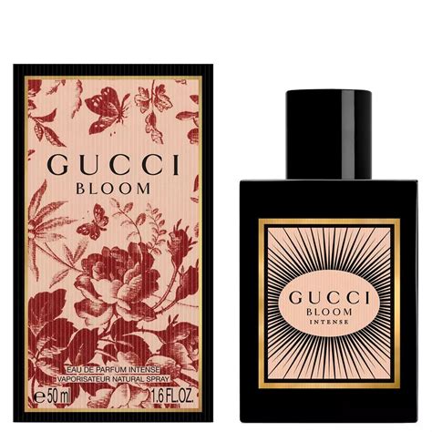 Gucci ароматы .